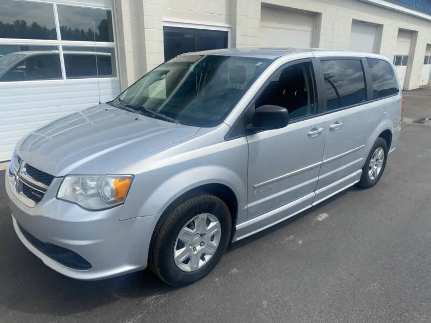 2011 Dodge Grand Caravan Express photo 1