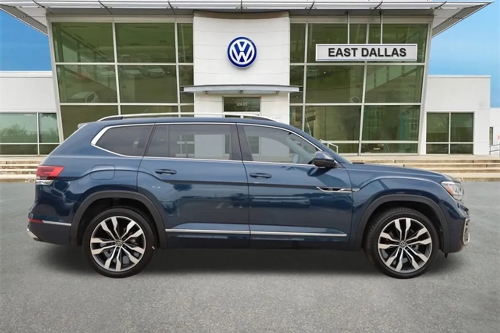 2023 Volkswagen Atlas V6 SEL Premium R-Line photo 1