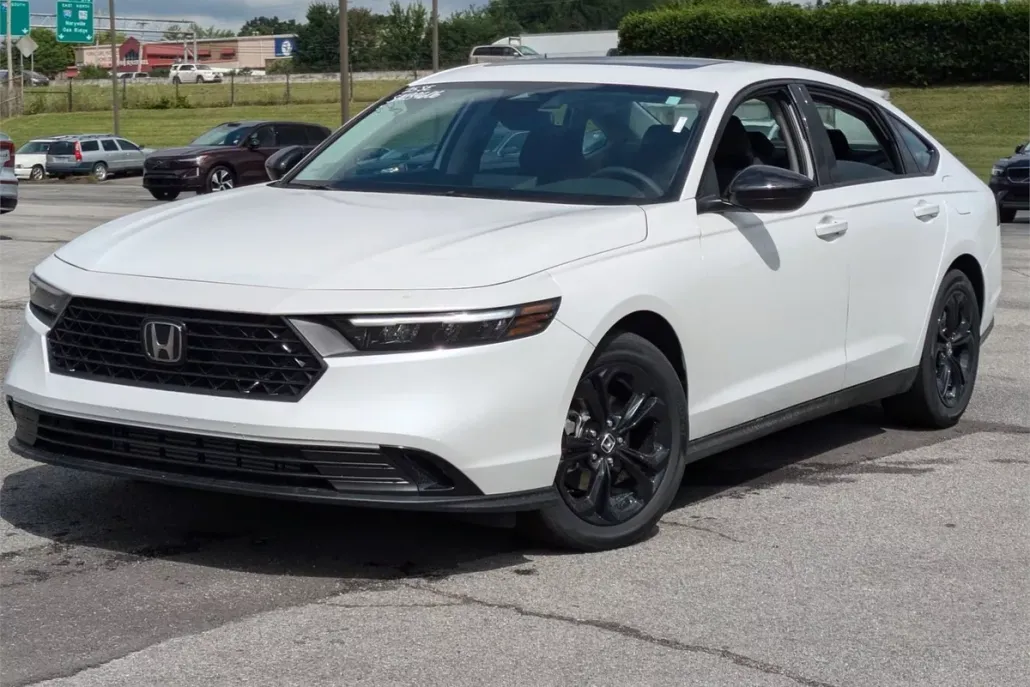 2025 Honda Accord SE photo 1