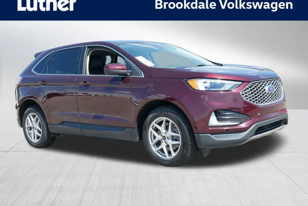 2024 Ford Edge SEL photo 1