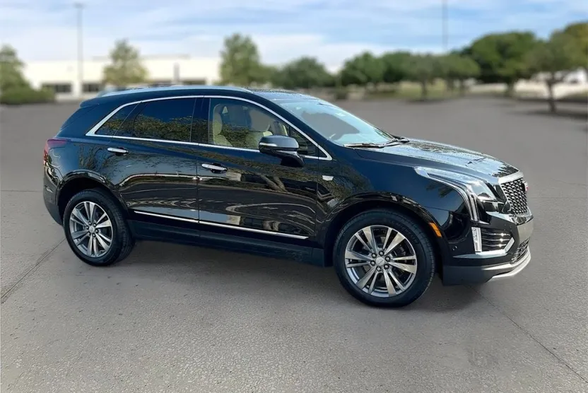 2025 Cadillac XT5 Premium Luxury photo 1