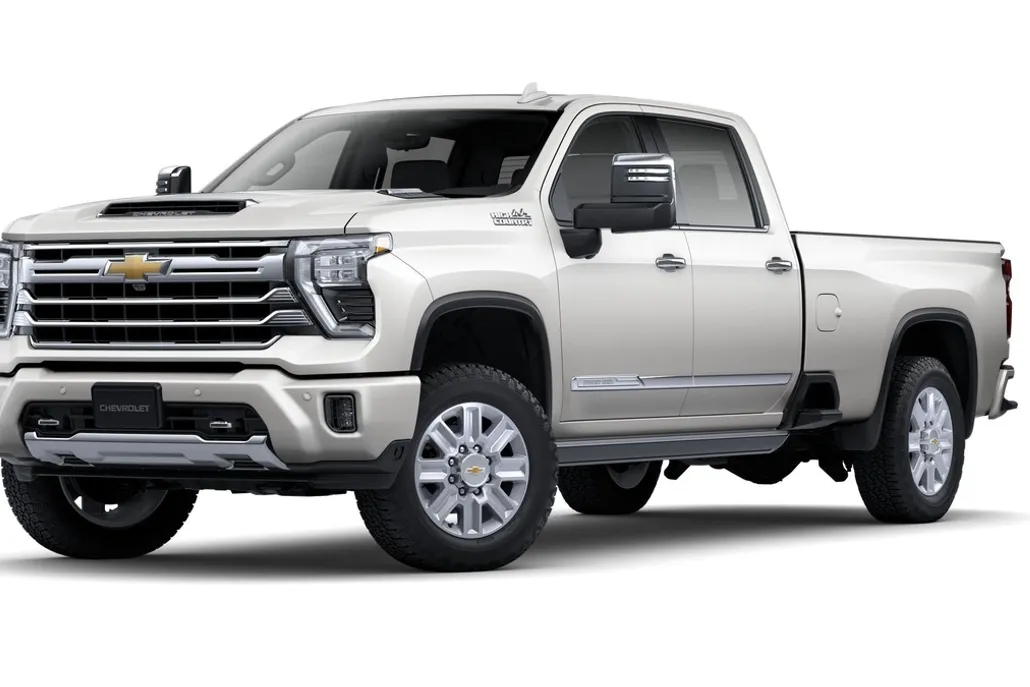 2025 Chevrolet Silverado 3500HD High Country photo 1