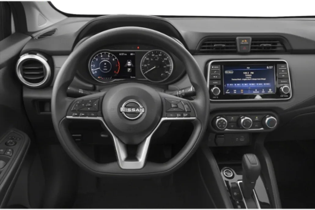 2025 Nissan Versa SV photo 4