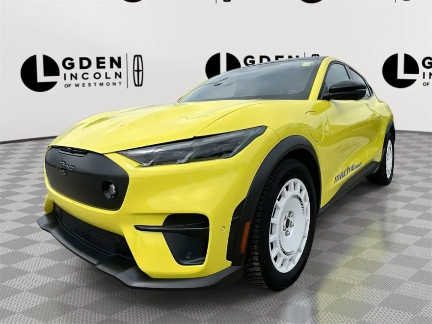 2024 Ford Mustang Mach-E GT photo 1