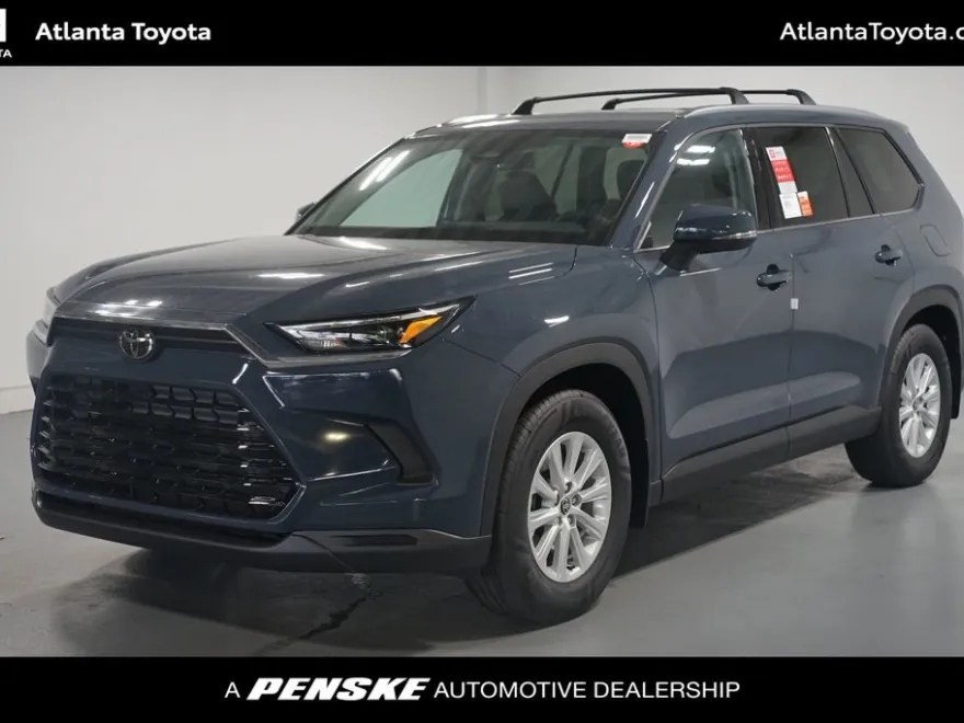 2026 Toyota Grand Highlander XLE photo 1