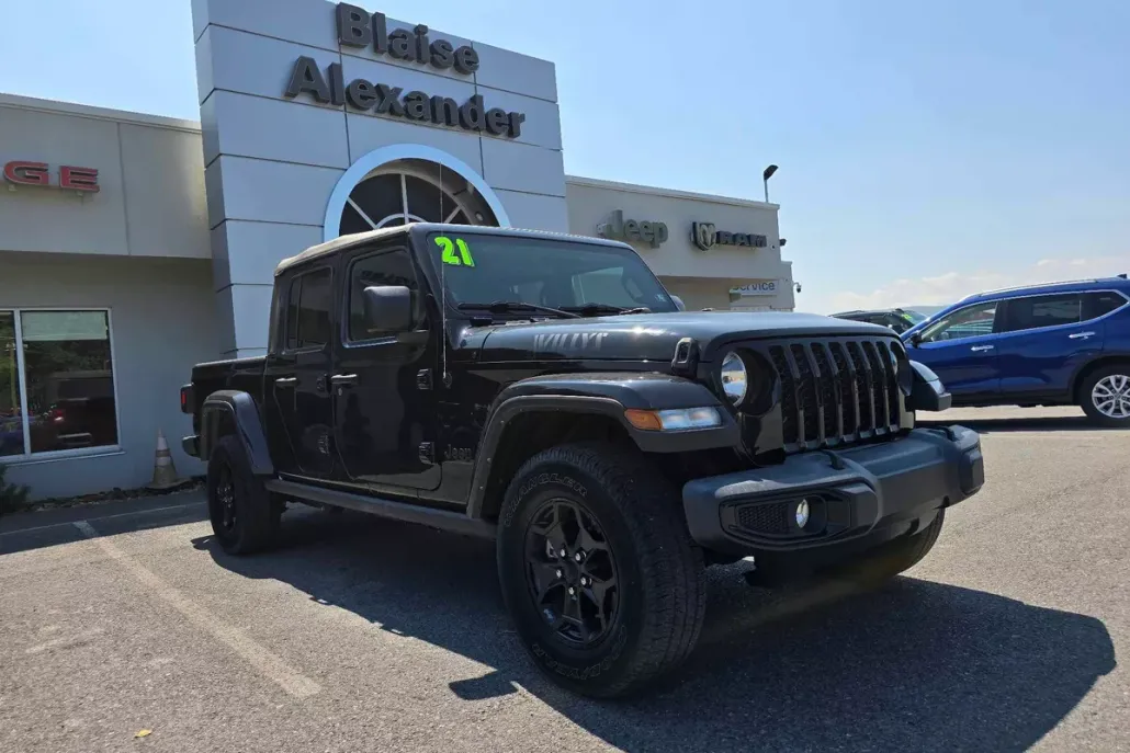 2021 Jeep Gladiator Willys photo 1