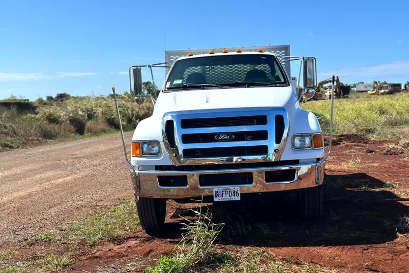 2015 Ford F-650 SuperCab photo 1
