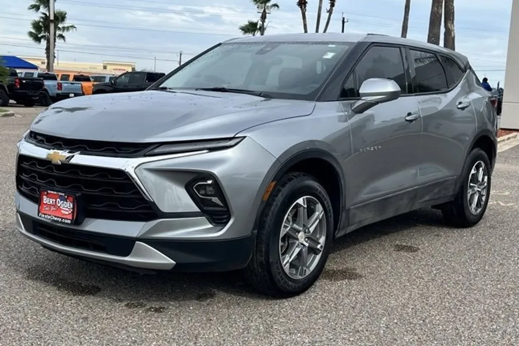 2024 Chevrolet Blazer 2LT photo 1
