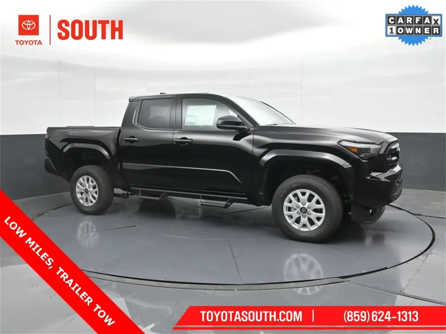 2025 Toyota Tacoma SR photo 1