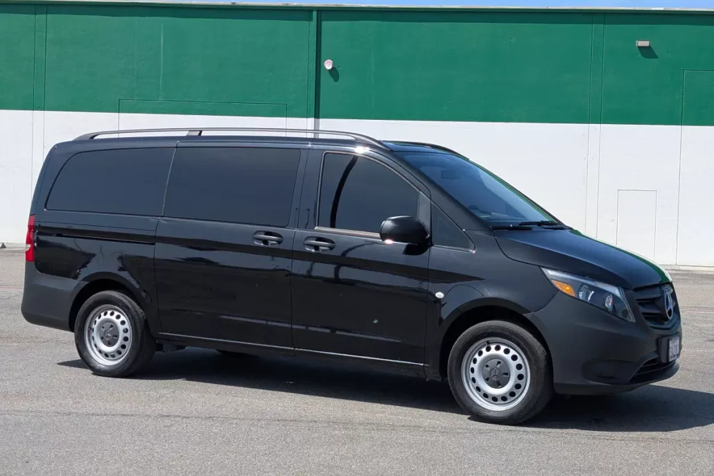 2021 Mercedes Benz Metris Passenger photo 1