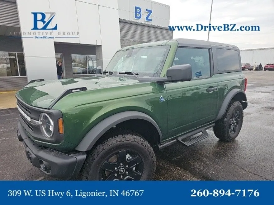 2024 Ford Bronco Black Diamond photo 1