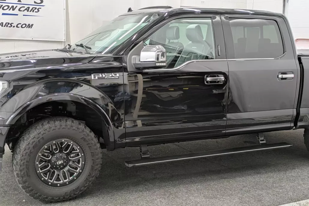 2018 Ford F-150 Platinum photo 1