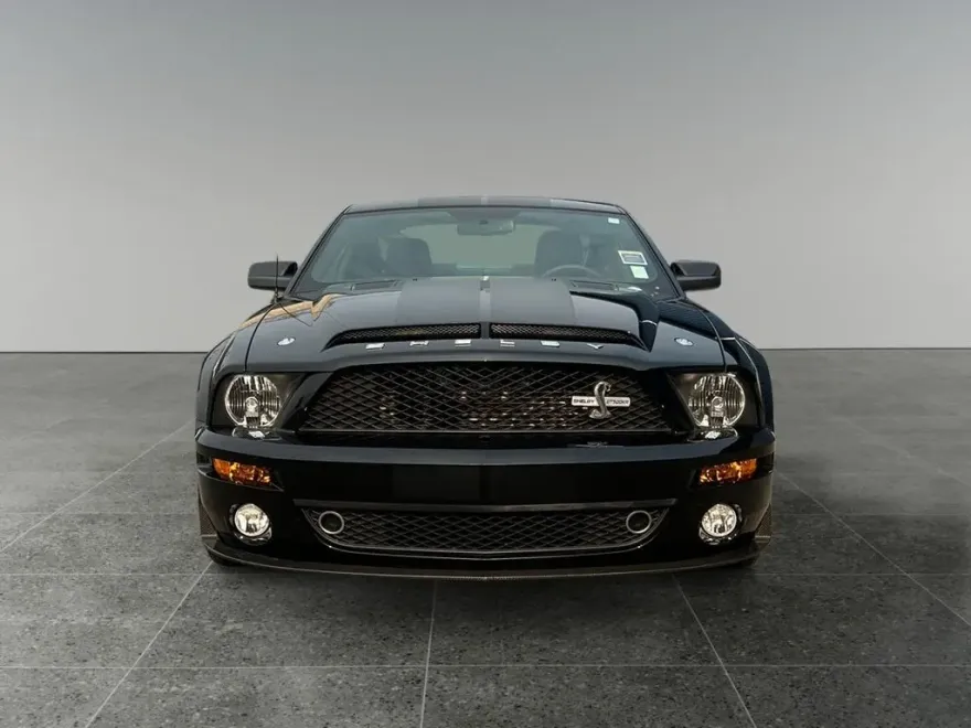 2009 Ford Mustang Shelby GT500 photo 2