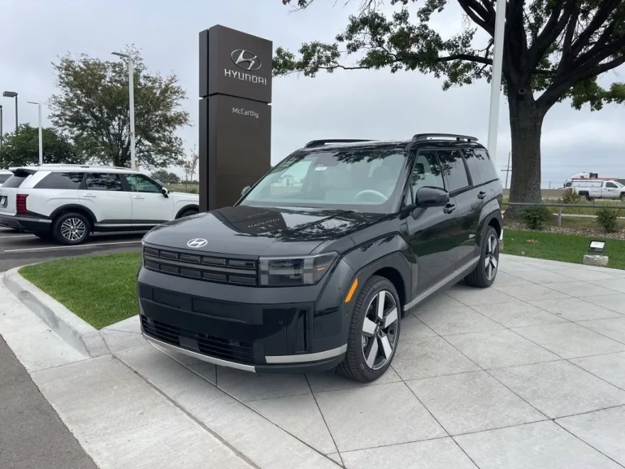 2026 Hyundai Santa Fe Limited photo 1