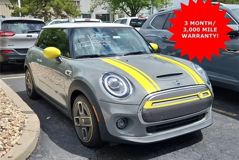 2021 Mini Cooper SE Signature photo 1