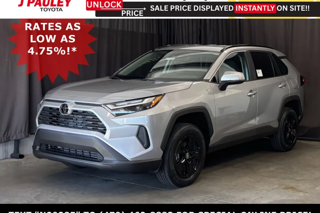 2025 Toyota RAV4 XLE photo 1