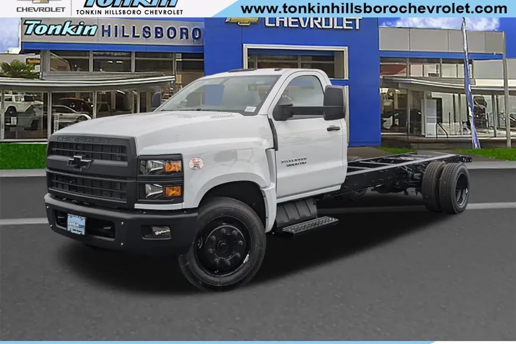2024 Chevrolet Silverado 5500HD Work Truck photo 1