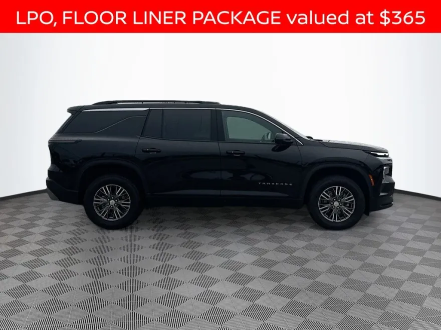 2025 Chevrolet Traverse photo 1