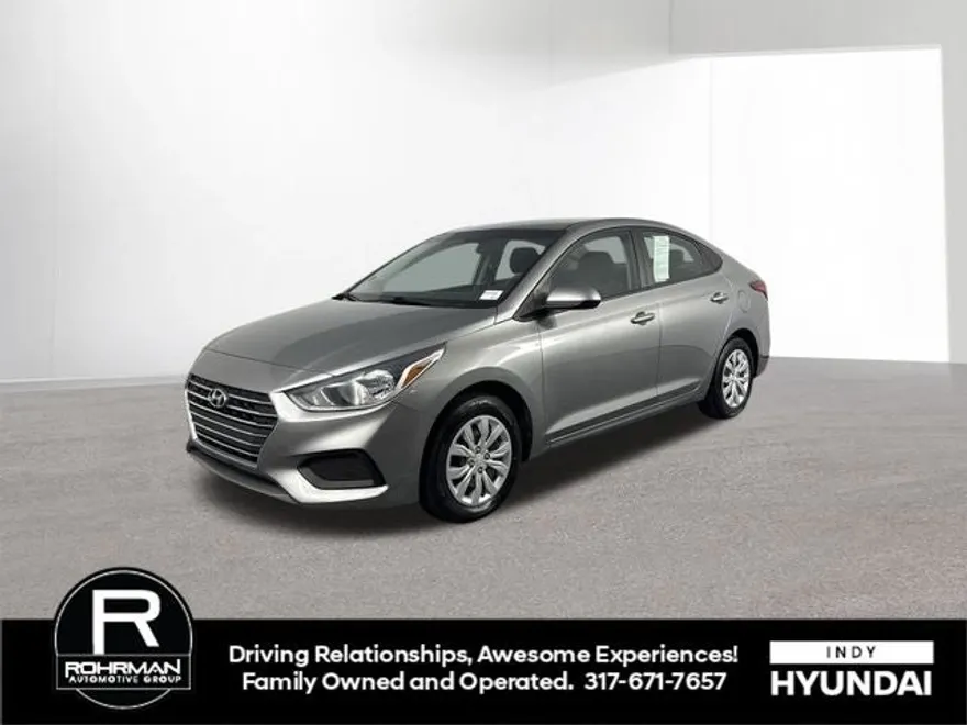2022 Hyundai Accent SE photo 1