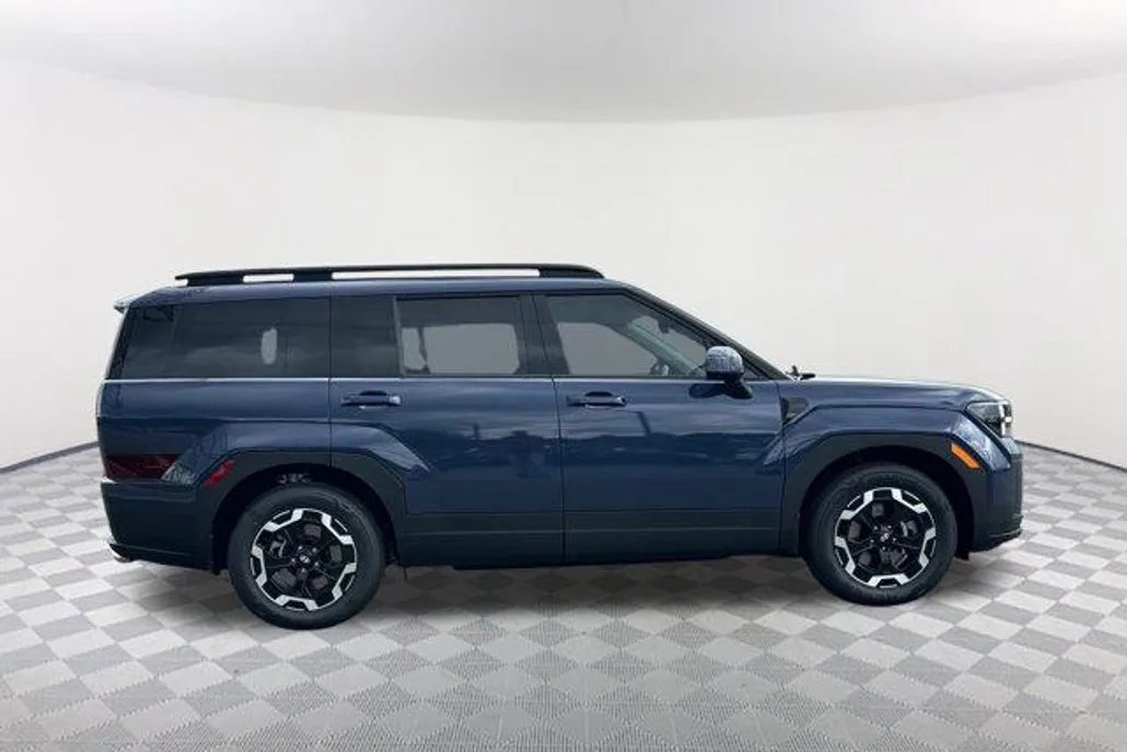 2026 Hyundai Santa Fe SEL photo 1