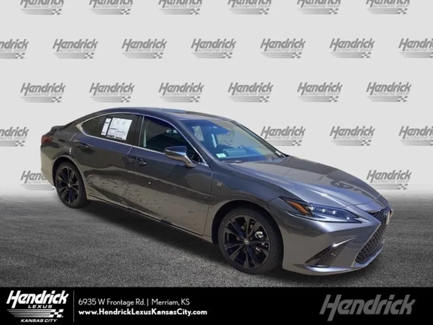 2025 Lexus ES 300h F SPORT Design photo 1