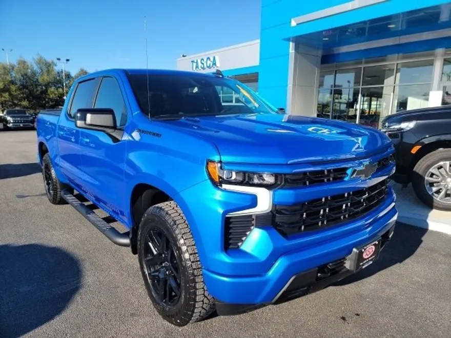 2025 Chevrolet Silverado 1500 RST photo 1