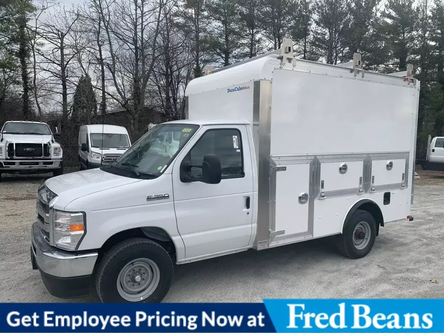 2026 Ford E-350 Base photo 1