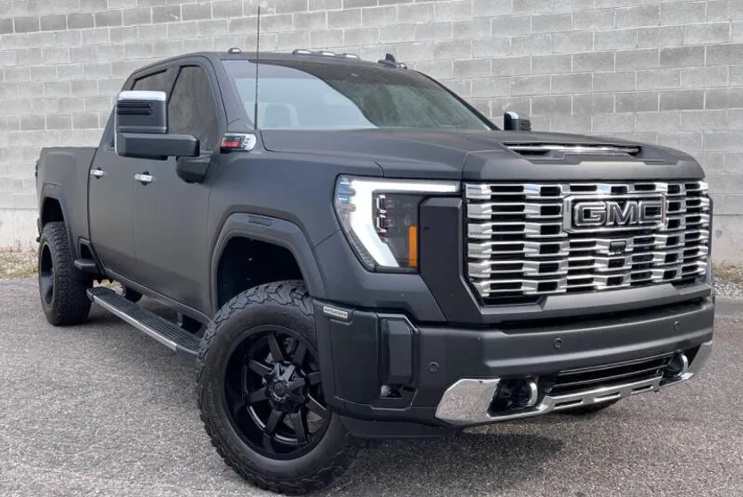 2024 Gmc Sierra HD Denali photo 1