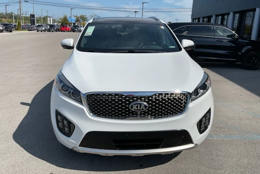2018 Kia Sorento SX Limited V6 photo 1