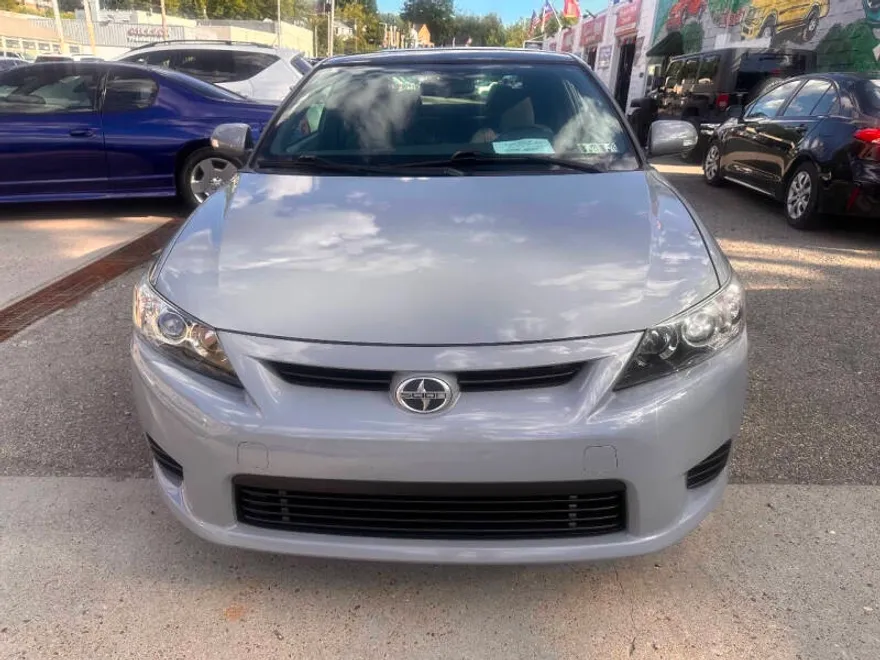 2011 Scion tC Base photo 1
