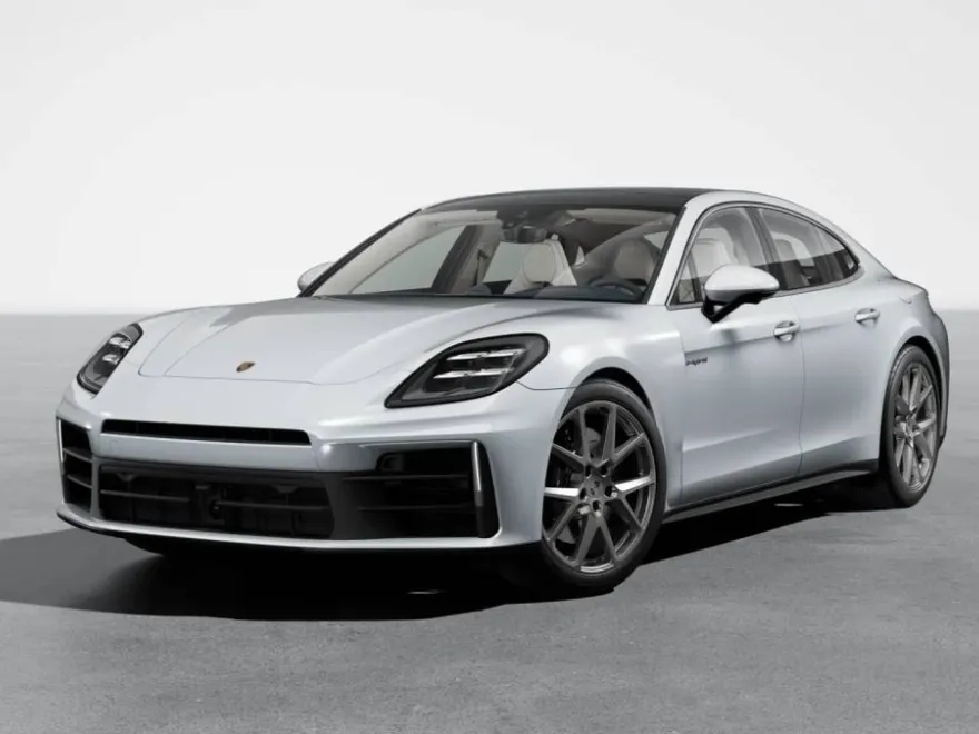 2026 Porsche Panamera 4 E-Hybrid photo 1