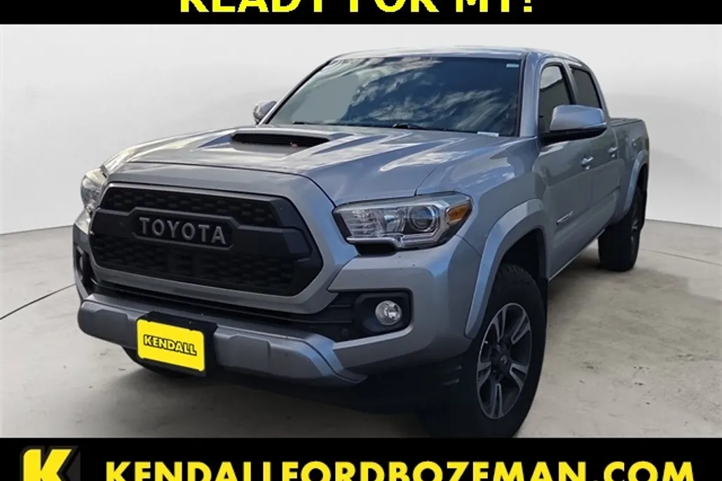 2017 Toyota Tacoma SR5 TRD Sport photo 1