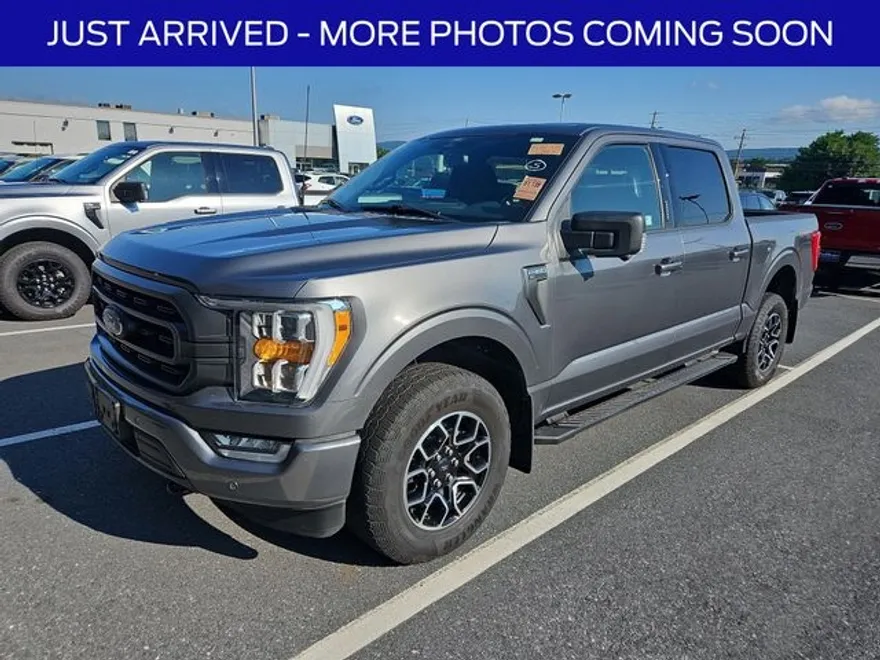 2022 Ford F-150 XLT photo 1