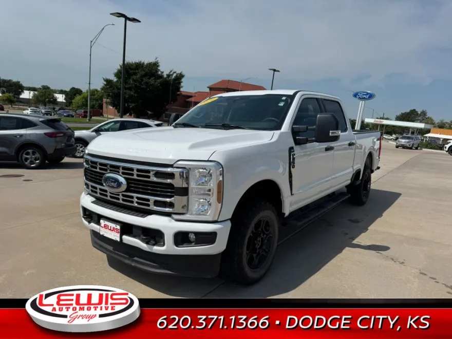 2024 Ford F-250 XLT photo 1
