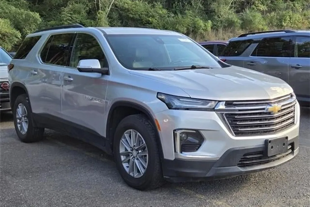 2022 Chevrolet Traverse 3LT photo 1