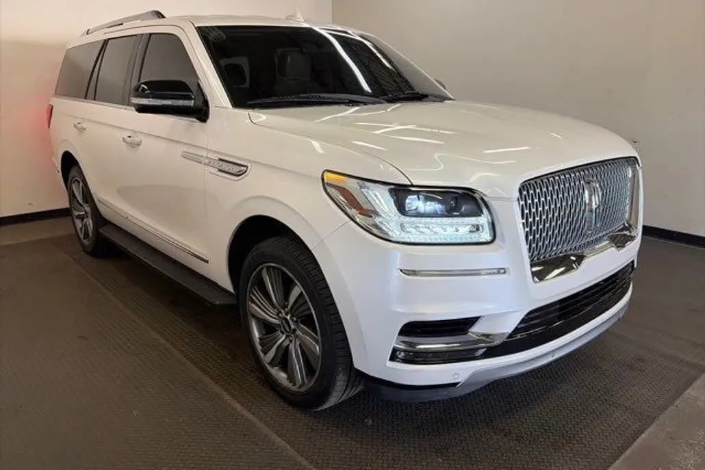 2018 Lincoln Navigator Premiere photo 1