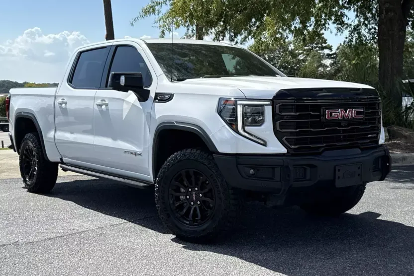 2023 Gmc Sierra 1500 AT4X photo 1