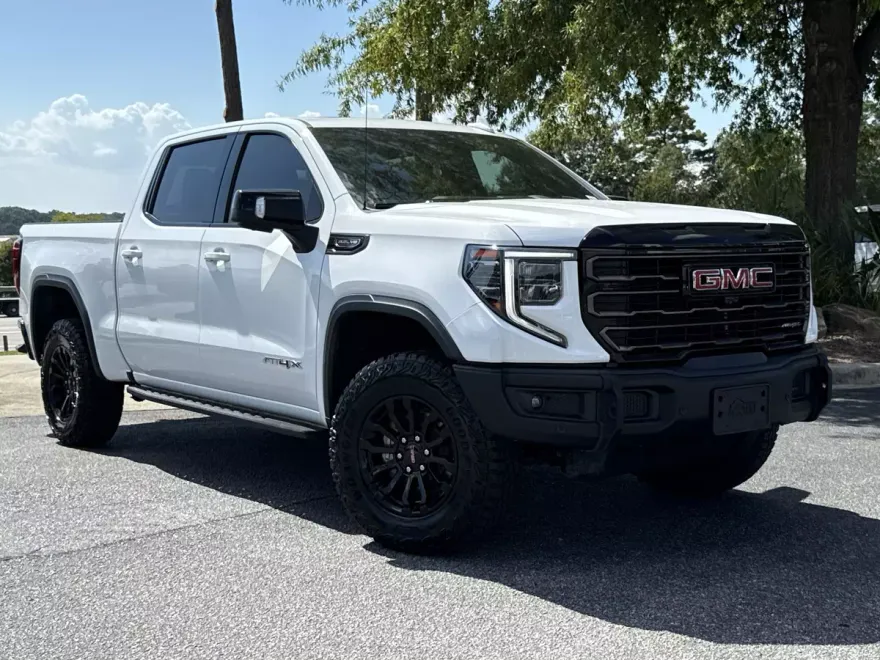 2023 Gmc Sierra 1500 AT4X photo 1