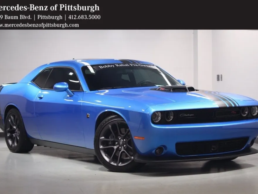 2023 Dodge Challenger R/T Scat Pack photo 1