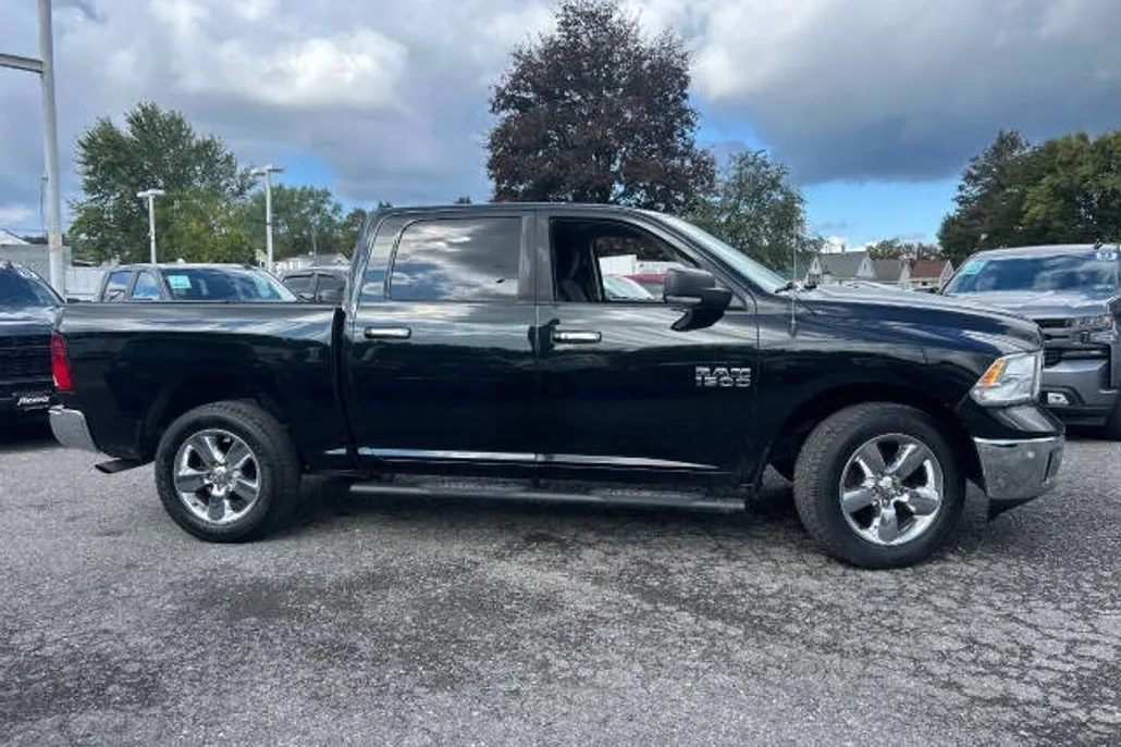 2017 Ram 1500 Big Horn photo 1