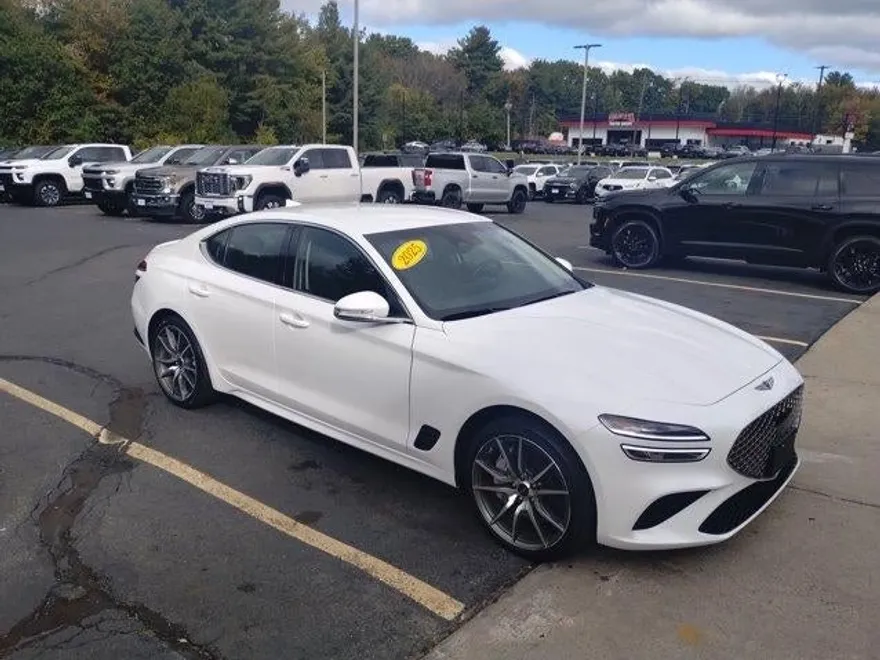 2025 Genesis G70 2.5T Sport Prestige photo 1