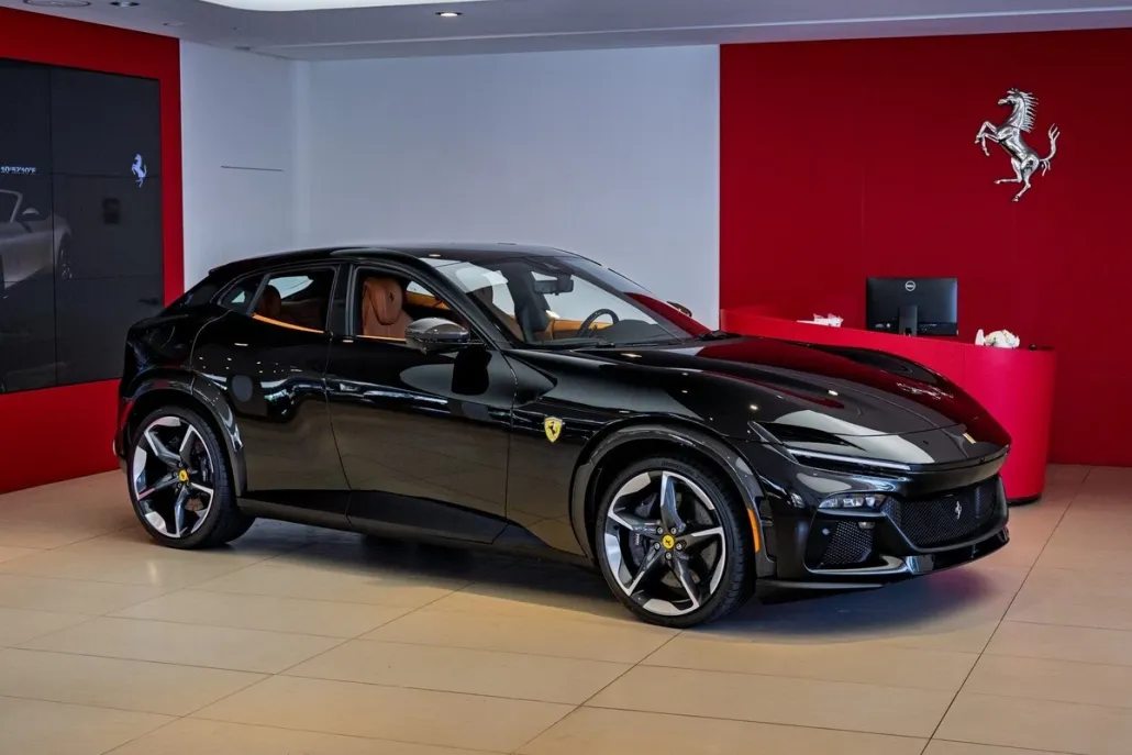 2024 Ferrari Purosangue Base photo 1