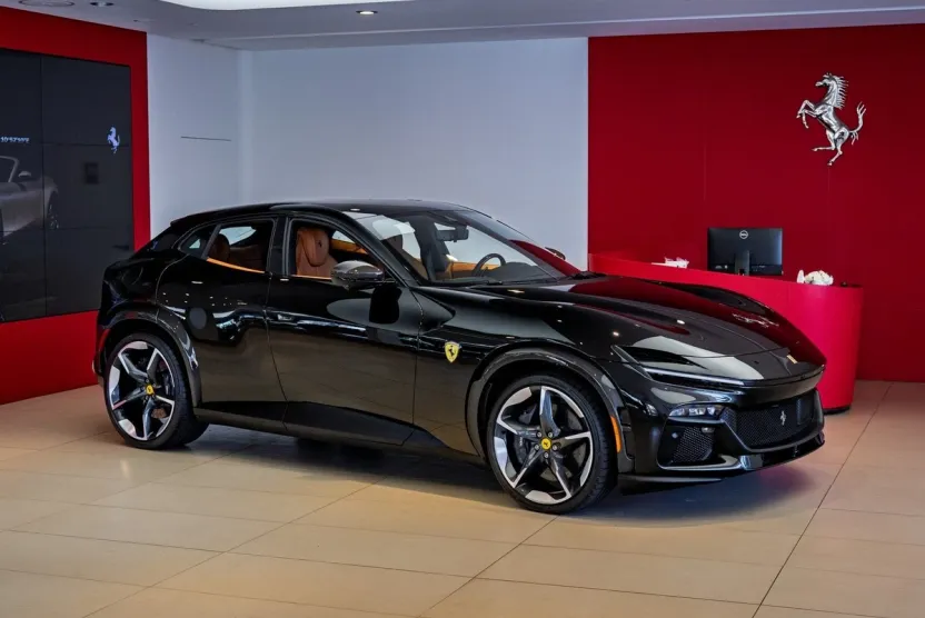 2024 Ferrari Purosangue Base photo 1