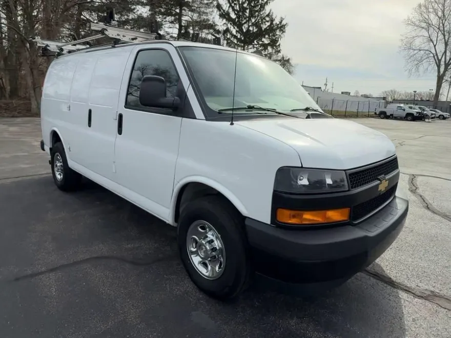 2020 Chevrolet Express Cargo Van photo 1