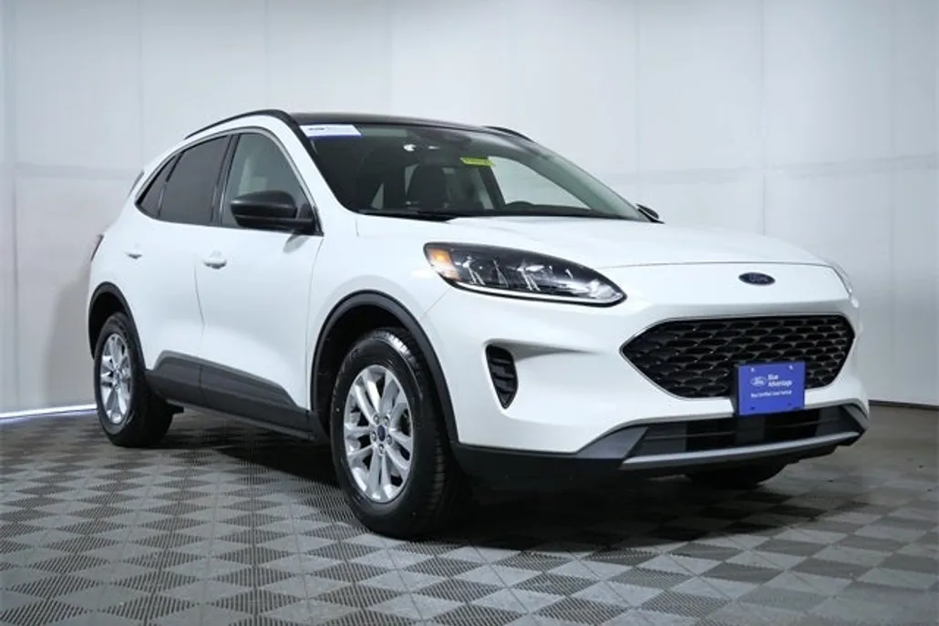 2022 Ford Escape SE photo 1