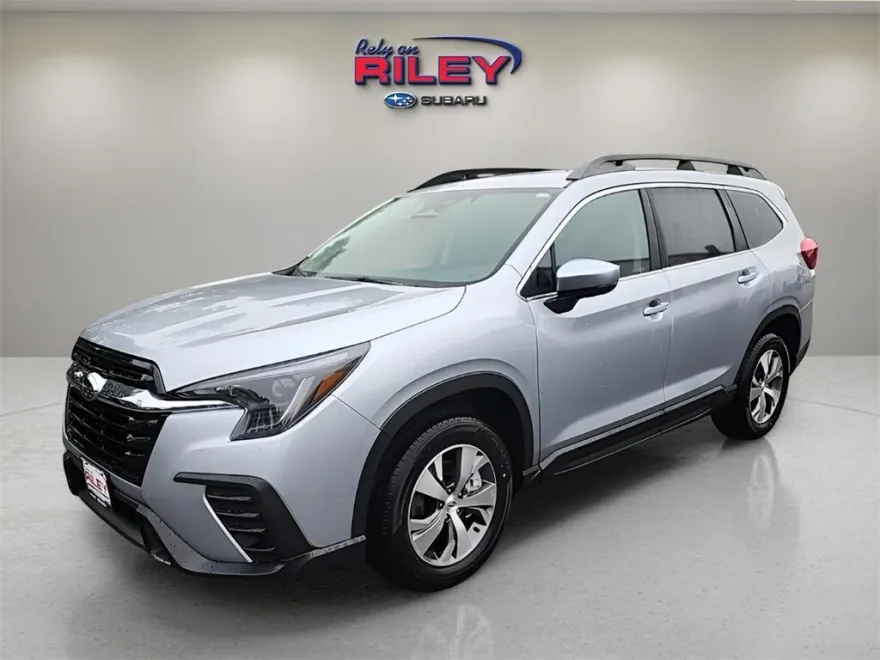 2025 Subaru Ascent Premium photo 1