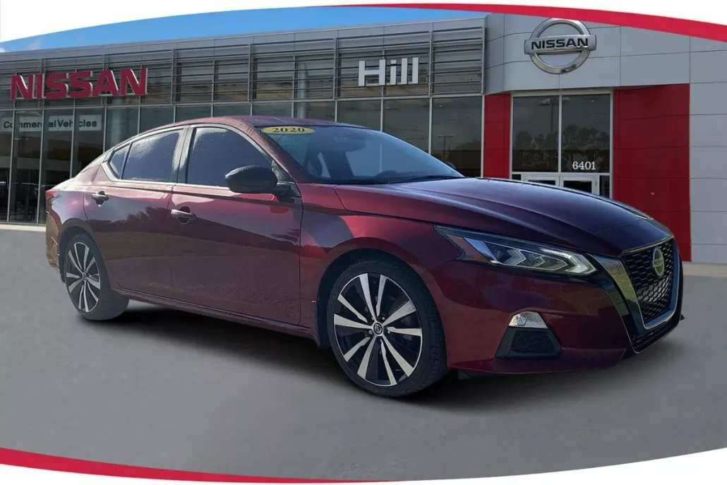 2020 Nissan Altima 2.5 SR photo 1