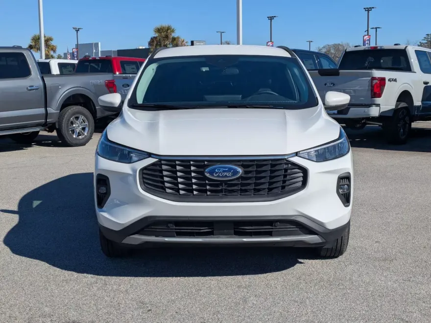 2025 Ford Escape Plug-In Hybrid SE photo 1