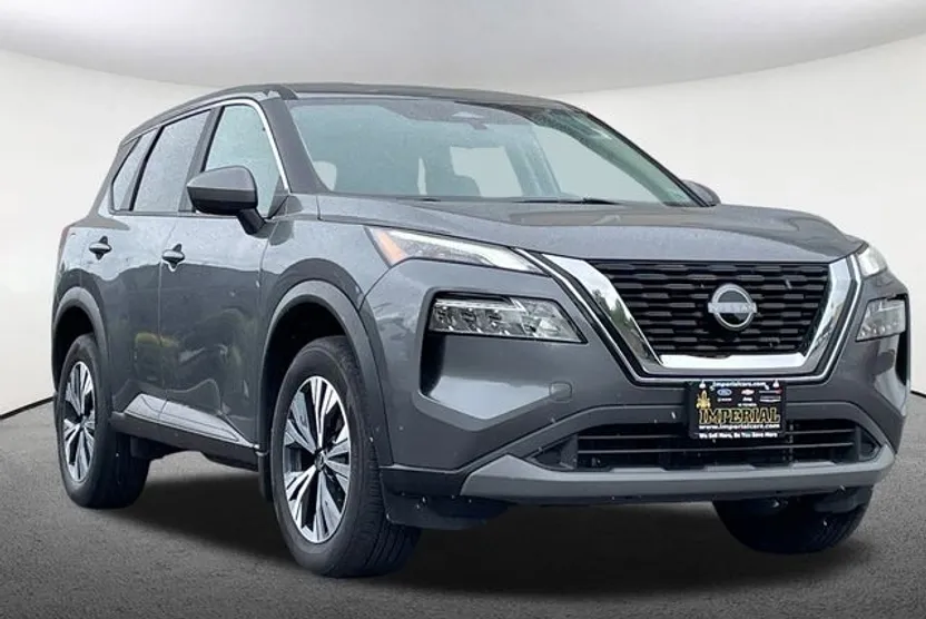 2023 Nissan Rogue SV photo 1