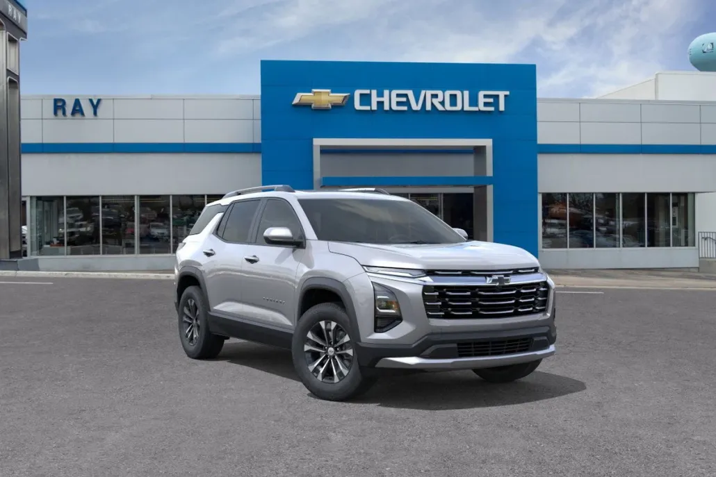 2026 Chevrolet Equinox LT photo 1